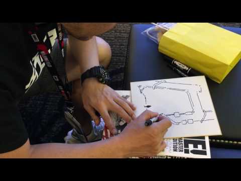 Tsutomu Nihei Sketching at San Diego Comic-Con