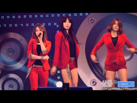 Fancam 111203 4minute Hyuna focused   Muzik @ Hallyu Week Concert