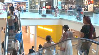 Jersey Gardens Mall, NJ | Weekend Food Court & Outlet Walk