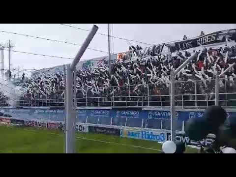 "Recibimiento de L.B.D.O  vs Racing." Barra: La Barra del Oeste &bull; Club: Central Córdoba