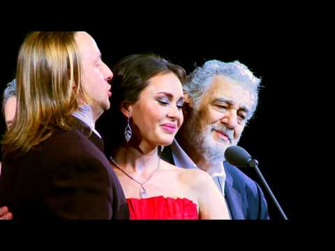 Placido Domingo, Aida Garifullina, Vladimir Dmitruk - Non Ti Scordar Di Me (Ernesto De Curtis)