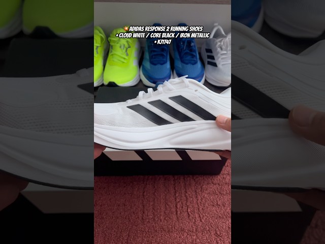 Vídeo relacionado con adidas Hombre Response 2 Running Shoes, FTWR White/Core Black/Iron Met., 45 1/3 EU