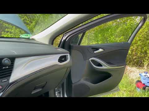 Opel Astra 1.2 Turbo Video 1/2