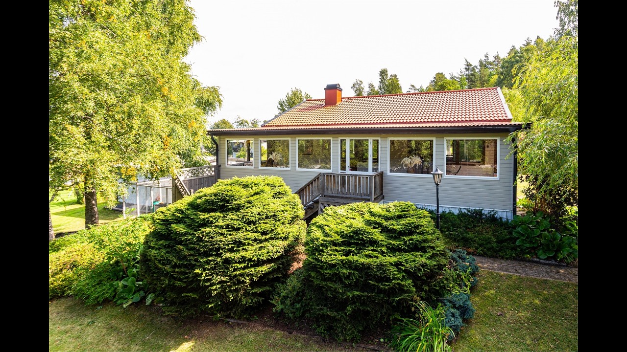 4 rum Villa på Skogsgläntevägen 6 Guldsmedshyttan Lindesbergs kommun - video