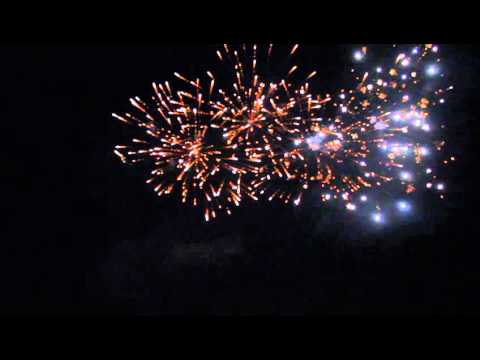 Dominator 1.4Pro PFX30 CR 25 shot Crackling finale box