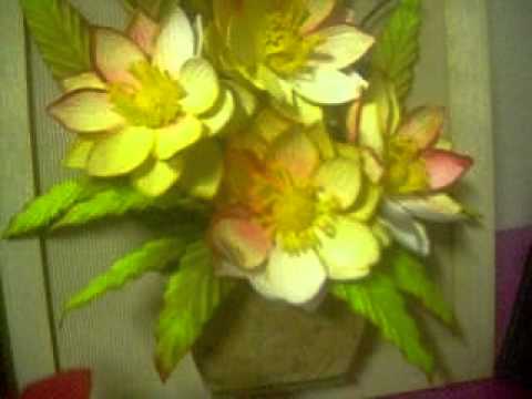 Novo trabalho de Aliane!! flores artificiais.