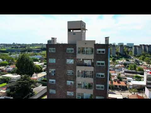Video de YouTube - Venta de apartamento de 2 dormitorios + estar o 3 dorm. en Malvín. Av. Italia