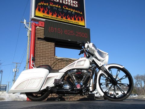 2011 Harley-Davidson Street Glide (CC-2031660) for sale in STERLING, Illinois