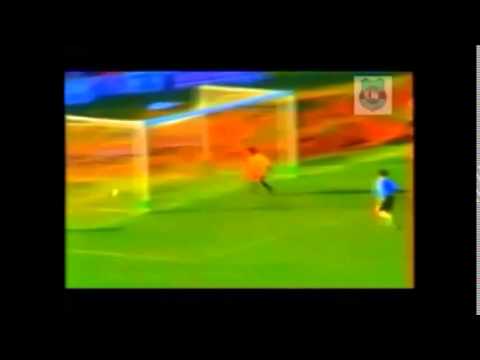Sarmiento de Junín 1 - Gimnasia y Esgrima de Jujuy 4 (Nacional B 1993/1994) Gol de Lobo