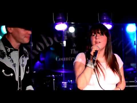 Alanna Quinn-Hillbilly Pickin Ramblin Girl(vid feat. Robert Mizzell)