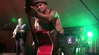 Shout live - Sandy and the Wild Wombats - 2016 - Denmark Hadsund