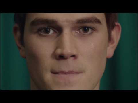 Veronica shows support for Archie at his audition for the Variety Show