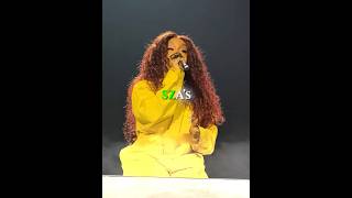 SZA performs her NEW SONGS LIVE 🤩