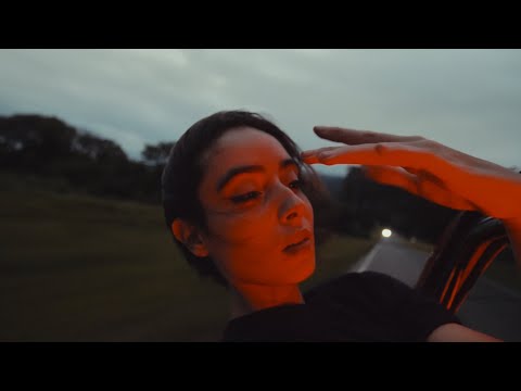 Cuando Estamos Solos - Utópico Amanecer