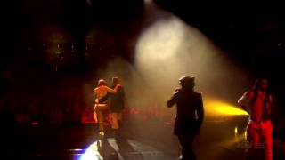 Black Eyed Peas Live From Sydney (HD) - Hey Mama