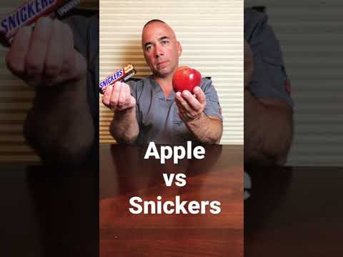 How much SUGAR is in that? 1 Apple vs. 1 Snickers. Which is a healthier? #shorts #health #nurses