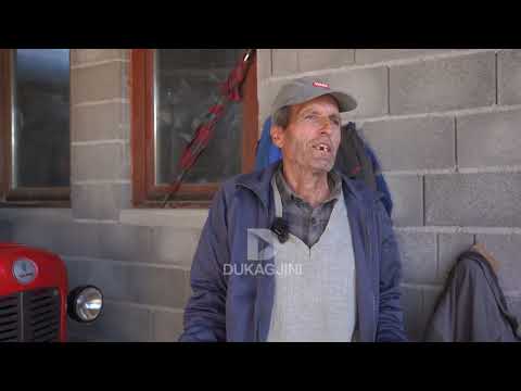 Kush është fermeri që vazhdon të ruaj traktorin e tij të parë edhe në ditët e tij të sotme