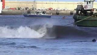 preview picture of video 'Surf en San Sebastián de La Gomera (II)'