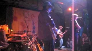 Brett Dennen - Who Do You Think You Are?