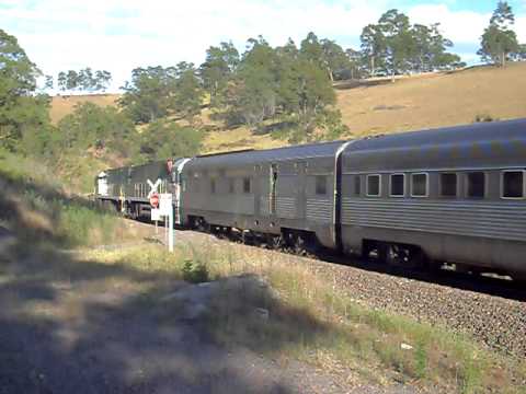 Southern Spirit NR84/NR85 #6BG8 Hilldale 06/02/2011