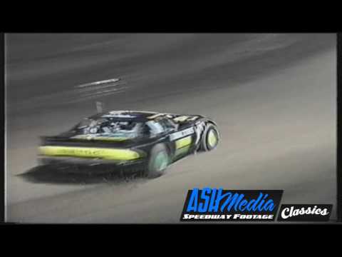 Ash Media Classic Speedway: Super Sedans: Near Rollover - Gympie Speedway 1999