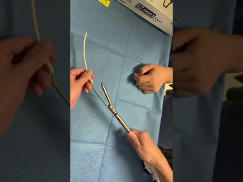 How to use the endo GIA Tri-Staple (Medtronic)