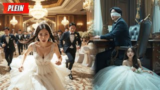 Fuite d'un mariage forcé, elle entre par erreur dans la chambre du PDG froid et tombe amoureuse