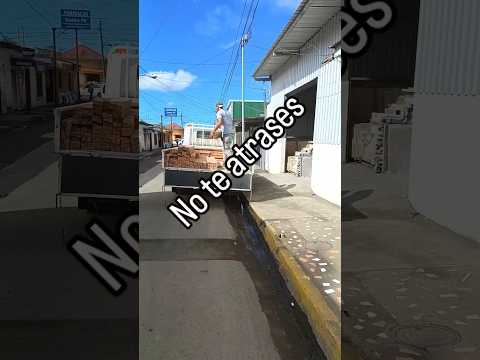 No te atrases.............#puertas #puertasdemadera #parati #ferreteriasilva #Jinotepe #Carazo