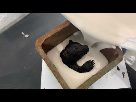 Casting a half of a brass bear | lost wax casting|