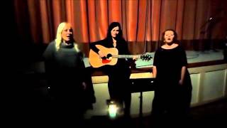 HELMI - Jouluyön rauhaa  (Con Te Partiro)