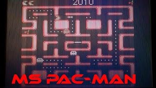 Ms Pac-Man on the Atari Lynx retro handheld video games console