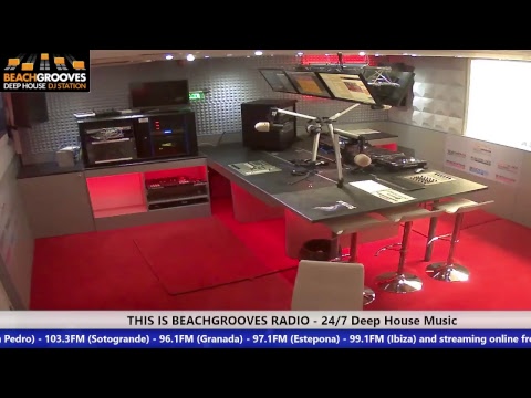 BeachGrooves Radio Live Stream - LIVE 24/7 Video Broadcast