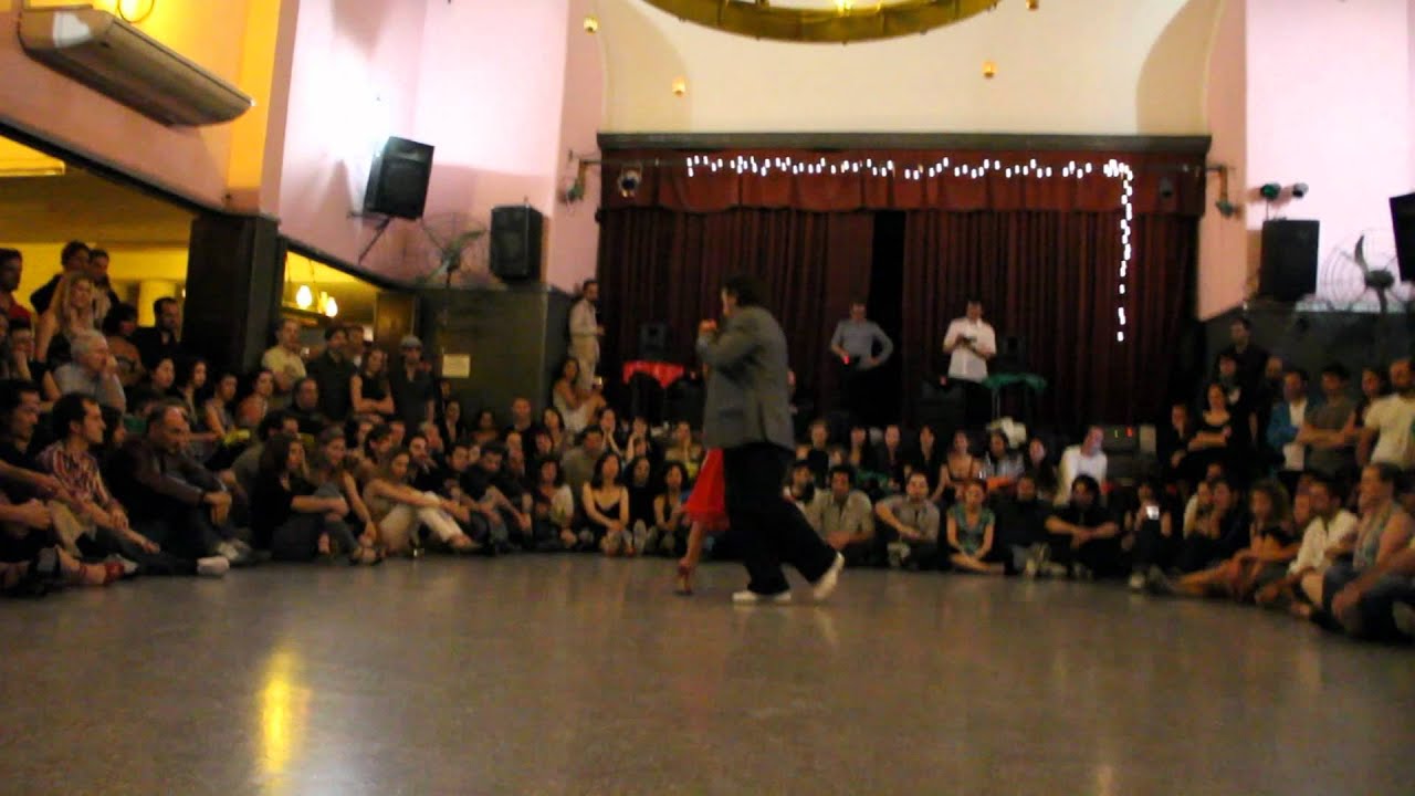 MARIANO "CHICHO" FRUMBOLI Y JUANA SEPULVEDA EN EL MOTIVO 03