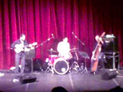 Manu Codjia Jazz Trio - Part 7