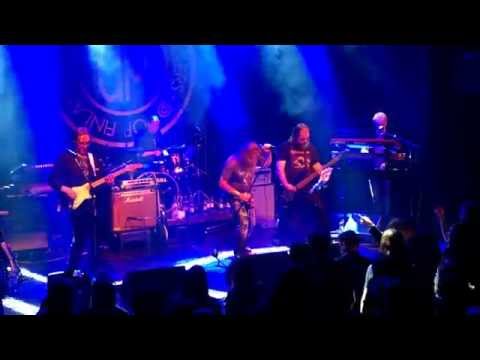 Doogie White & Rock Rooster - The Eyes of the World