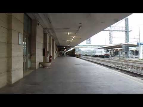 E656.274 sul Treno Pellegrini EXP 14050 Siracusa - Lourdes, in partenza da Roma Ostiense