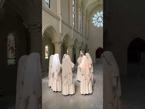 Veni Creator. Sisters of Aquinas