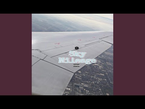 Flashy (feat. Luney Ray)