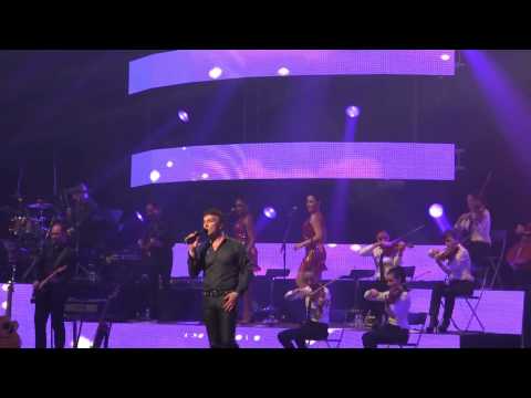 Tony Carreira Palais Des Sports Paris- Sonhos de menino