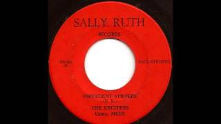 The Exciters - Different strokes / Combos Nacionales