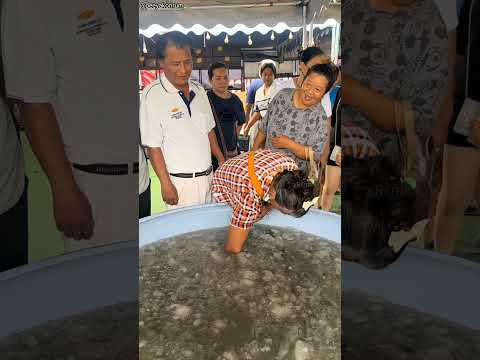 Haath daalo aur nikal lo ||🦐 Prawn Fish ( 🎥_@peeyakonrum )