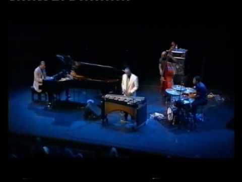 McCoy Tyner Quartet - Moment's Notice (2002)
