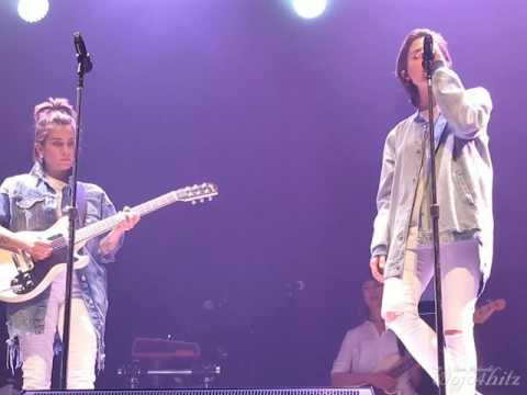 16/23 Tegan & Sara - Gigantically Gay + I Was Married @ Centennial Concert Hall, Winnipeg 9/10/16