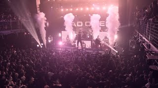 Bad Omens &amp; Too Close To Touch Perform &quot;Sympathy&quot; (Live in Nashville)