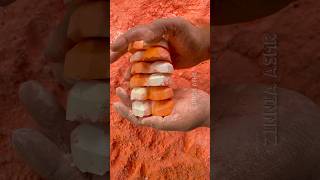 Download lagu Stack Crush Neon Orange & White Gym Chalk Hearts #zinniaasmr #oddlysatisfying mp3