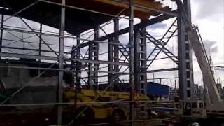 preview picture of video 'Montaje y Prueba de Carga Puente Grúa 40 ton 29 metros de luz Donati'