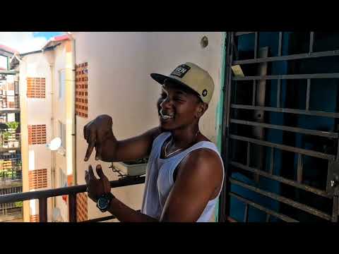 MAL RECUERDO - @imMR.FREEMAN DESDE EL BALCÓN #1 (VISUALIZER)