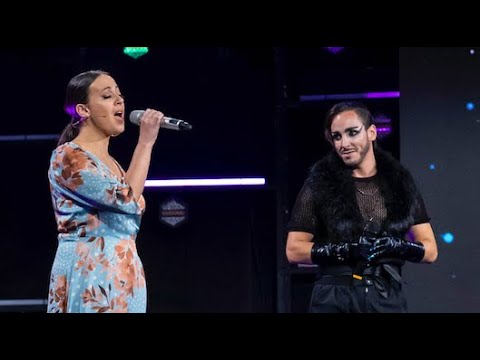 María Villalón y Stad - La Gata Bajo la Lluvia