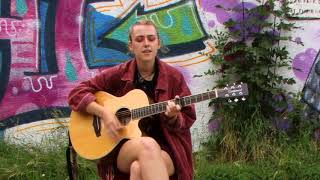 Evie Barrand Adelphi 9 Volt Music Acoustic Session