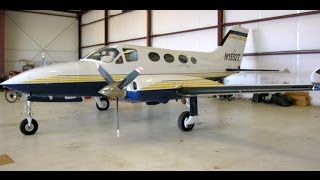preview picture of video 'Cessna 414 N1552T landing at 1H0 Creve Coeur Airport - Maryland Heights Missouri'